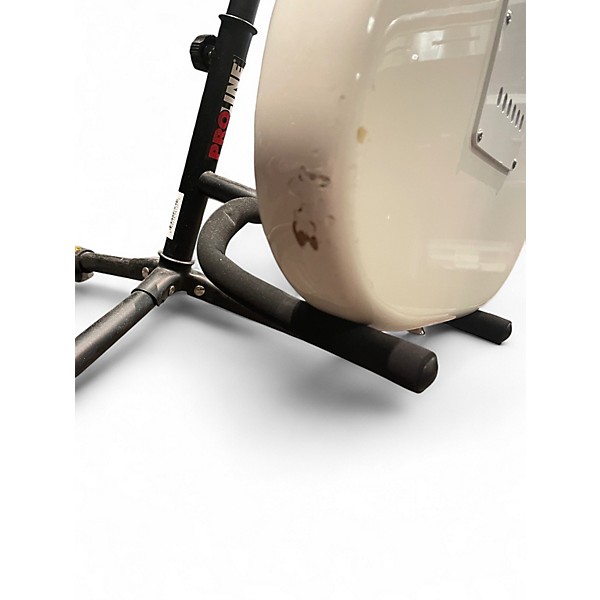 Used Squier Classic Vibe 1960S Stratocaster Olympic White Solid Body Electric Guitar