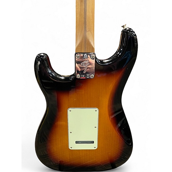 Used Fender 60th Anniversary Classic Player 1950s Stratocaster 2 Tone Sunburst Solid Body Electric Guitar