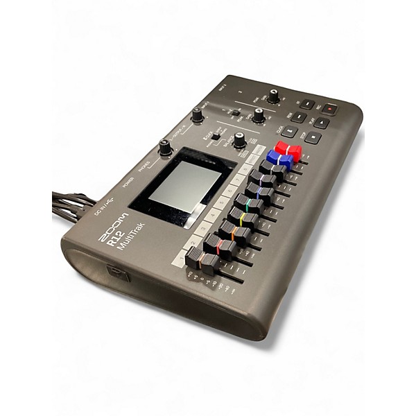 Used Zoom R12