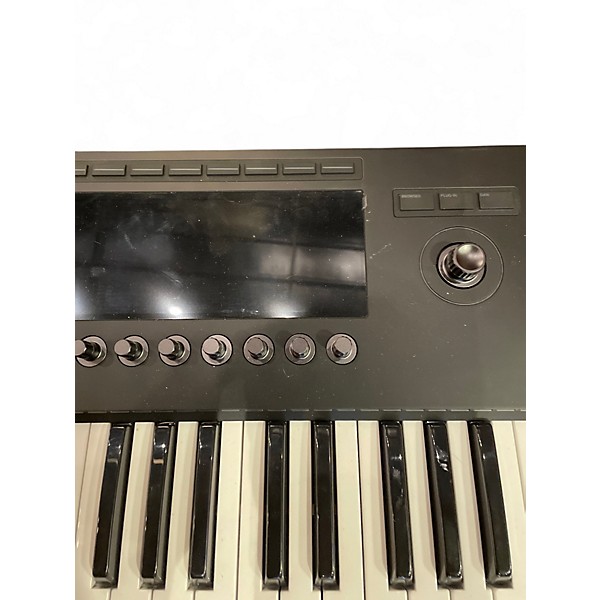 Used Native Instruments Komplete Kontrol S49 MK3 MIDI Controller
