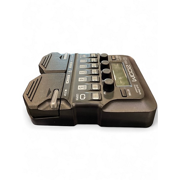 Used Zoom G1 FOUR Effect Processor