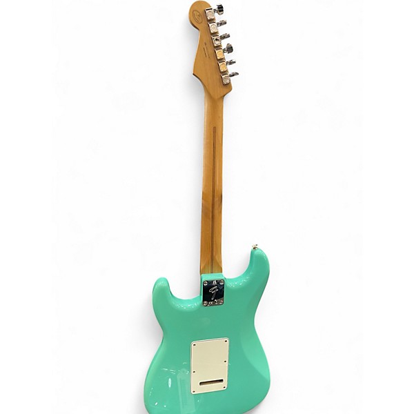 Used Fender Limited Edition Player Stratocaster Seafoam Green Solid Body Electric Guitar