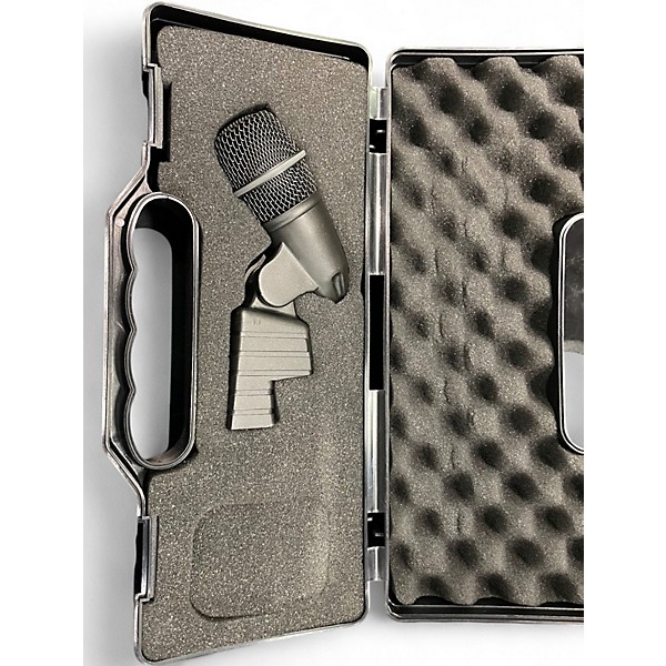 Used Samson Q3 Hypercardioid Instrument Microphone Dynamic Microphone