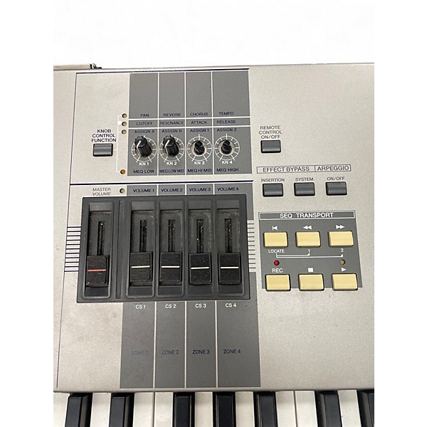 Used Yamaha Motif 8 88 Key Keyboard Workstation