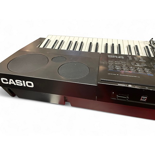 Used Casio WK6600 76 Key Portable Keyboard