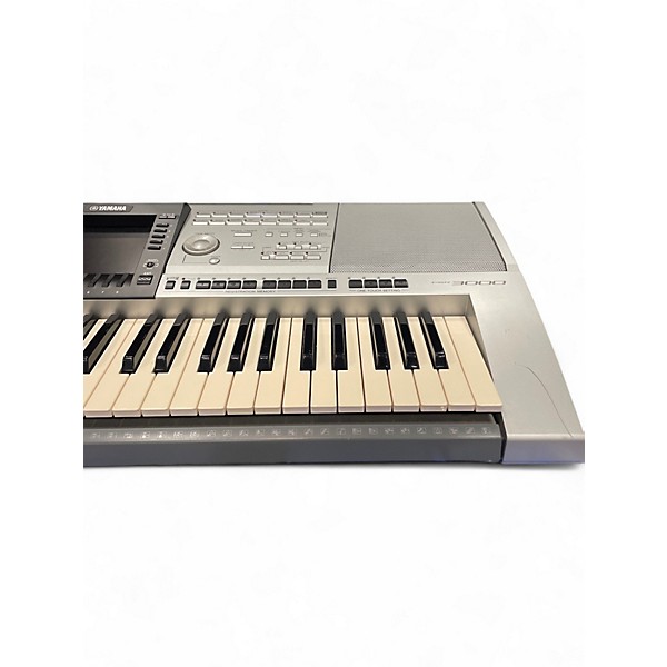 Used Yamaha PSR3000 61 Key Arranger Keyboard