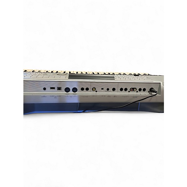 Used Yamaha PSR3000 61 Key Arranger Keyboard