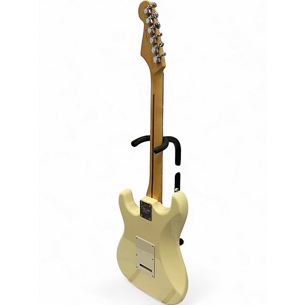 Used 2019 Fender American Professional Stratocaster SSS Olympic Pearl Solid Body Electric Guitar