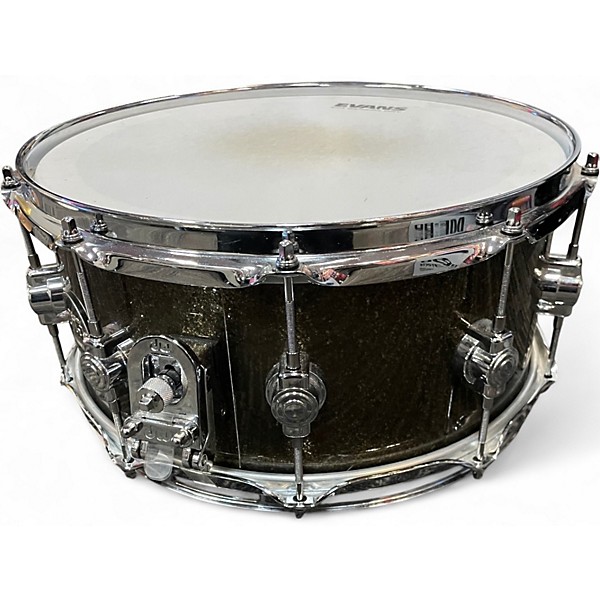 Used DW 14X6.5 Performance Series Snare Pewter Sparkle Drum