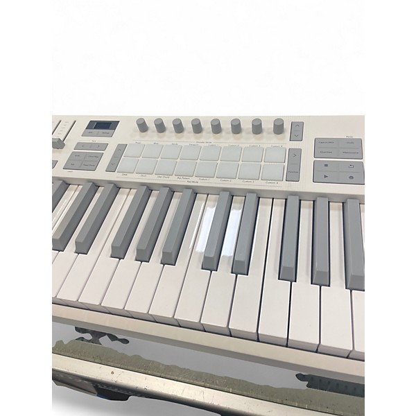 Used Novation LAUNCHKEY 49 MK4 (WHITE) MIDI Controller