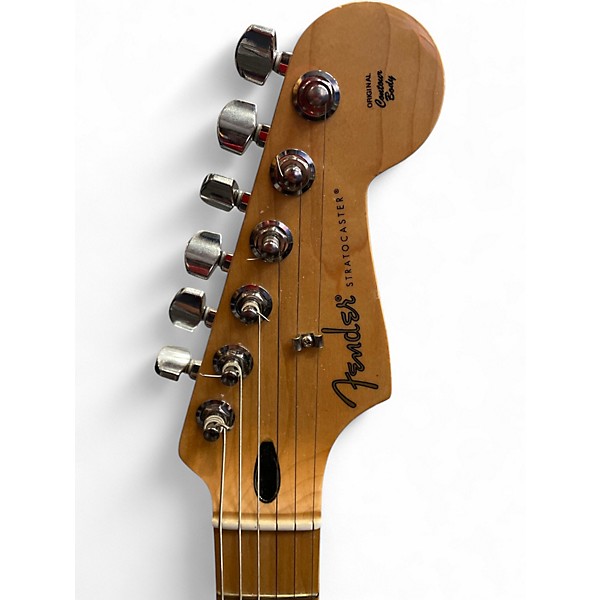 Used Fender Player Stratocaster Alpine White Solid Body Electric Guitar