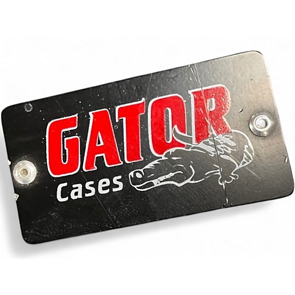 Used Gator G-TOUR PEDALBOARD W POWER