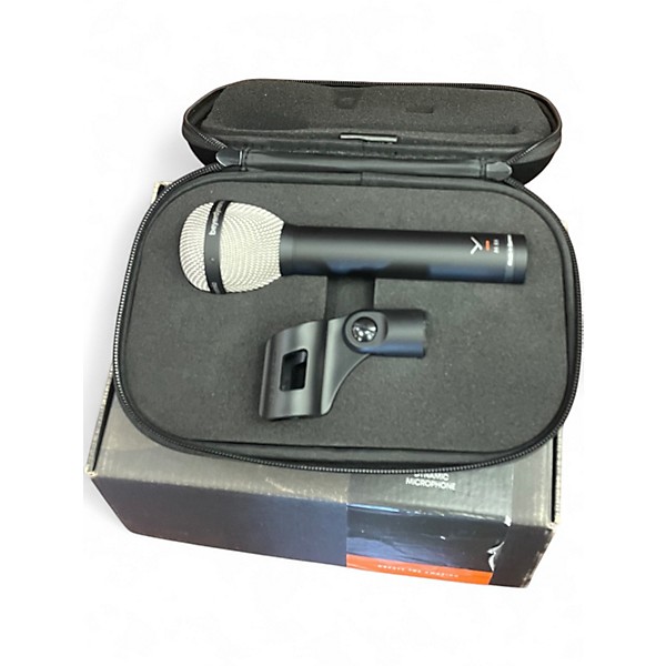 Used beyerdynamic M88 Dynamic Microphone