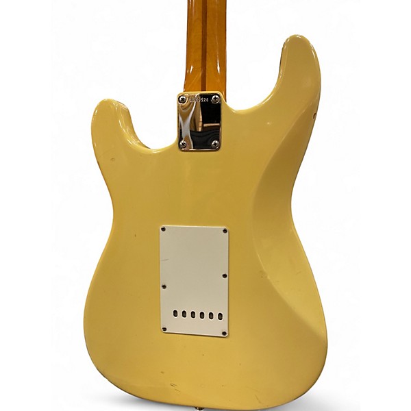 Vintage 1989 Fender VINTAGE SERIES 1957 STRATOCASTER REISSUE VINTAGE WHITE Solid Body Electric Guitar