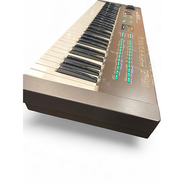 Used Yamaha DX27