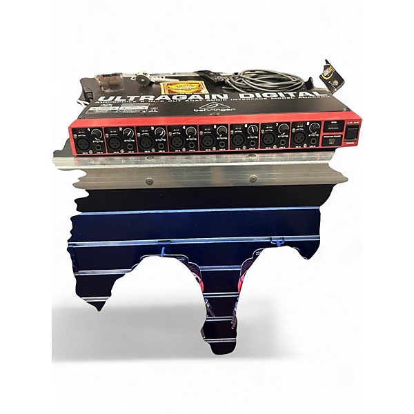 Used Behringer ADA8200 Audio Converter