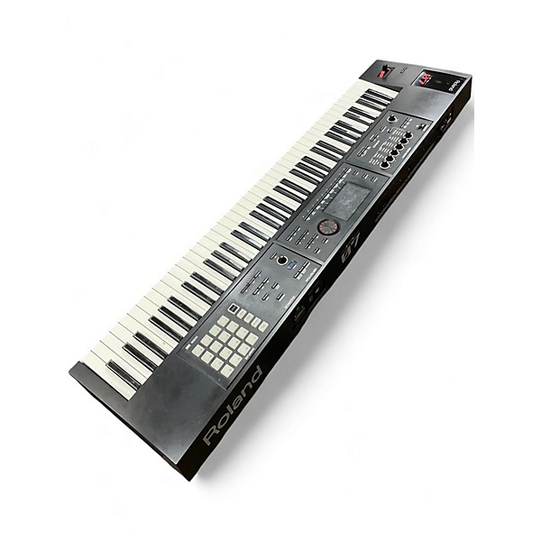 Used Roland FA07 Keyboard Workstation