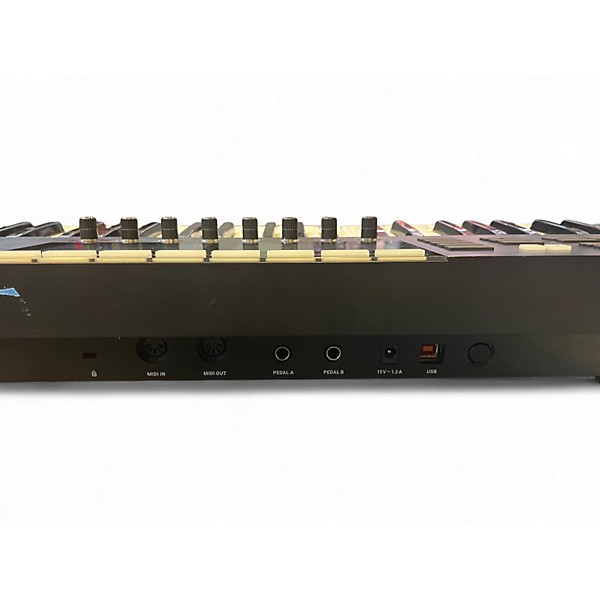 Used Native Instruments Komplete Kontrol S49 MIDI Controller