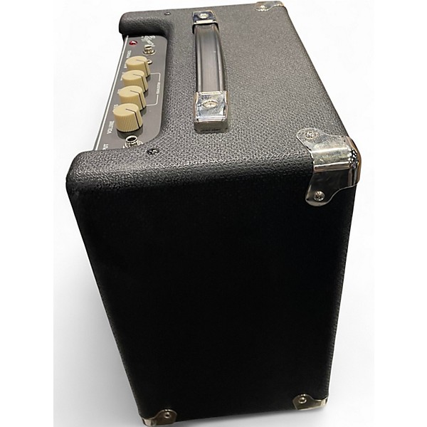 Used Fender Rumble 15 15W 1X8 Bass Combo Amp