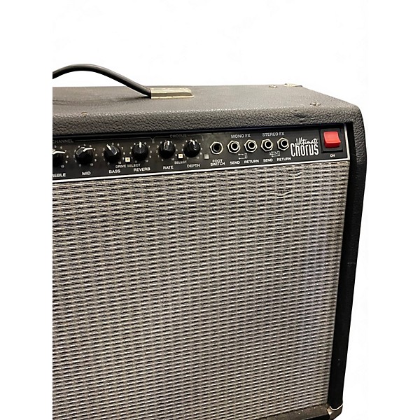Used Fender Ultimate Chorus Guitar Combo Amp