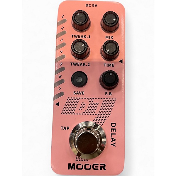 Used Mooer D7 DELAY Pedal