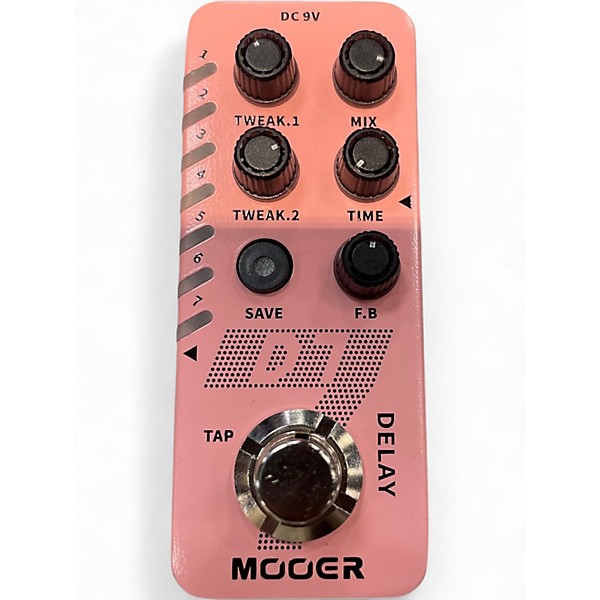 Used Mooer D7 DELAY Pedal
