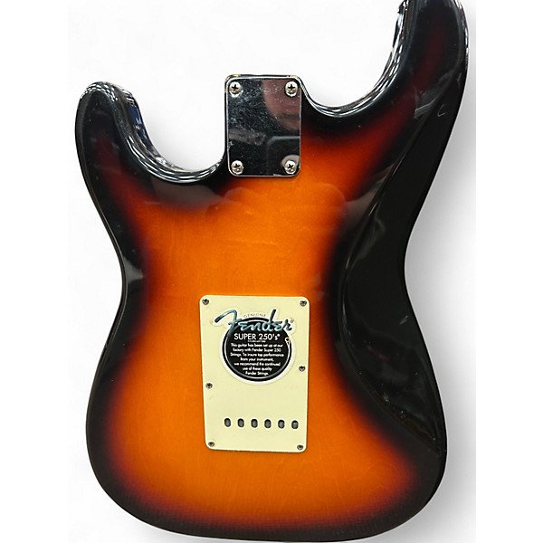 Used 1996 Fender 1962 Vintage Stratocaster 2 Color Sunburst Solid Body Electric Guitar