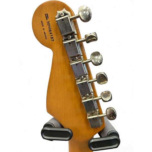 Used 1996 Fender 1962 Vintage Stratocaster 2 Color Sunburst Solid Body Electric Guitar