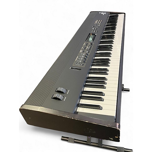 Used KORG N1 Keyboard Workstation