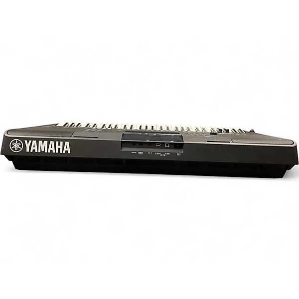 Used Yamaha PSRE463 61 key Portable Keyboard