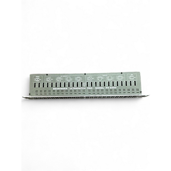 Used Behringer PX2000 Patch Bay