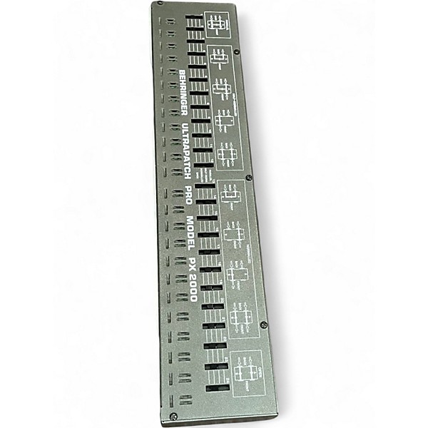 Used Behringer PX2000 Patch Bay