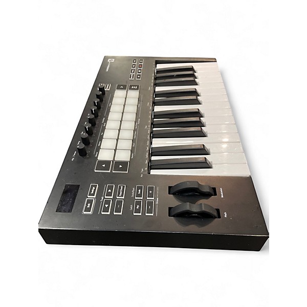 Used Novation Launchkey 25 Key MIDI Controller
