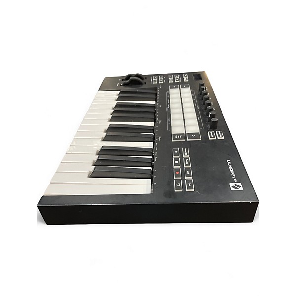 Used Novation Launchkey 25 Key MIDI Controller