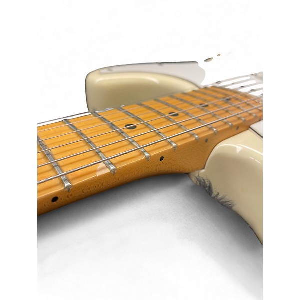 Used Fender American Standard Stratocaster Olympic White Solid Body Electric Guitar