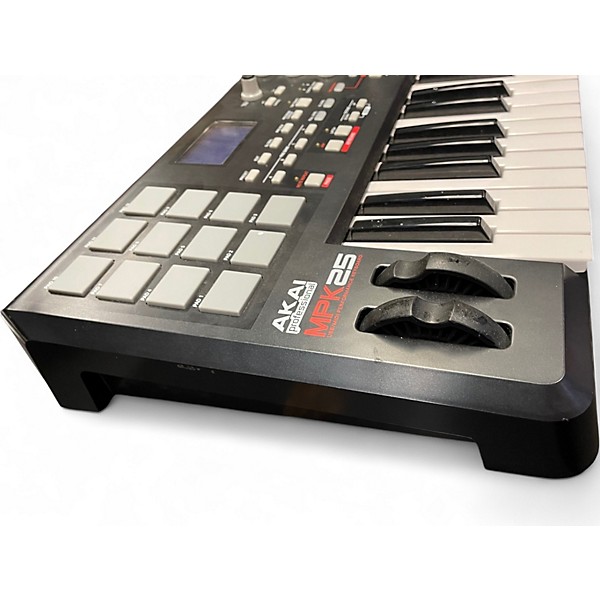 Used Akai Professional MPK25 25 Key MIDI Controller