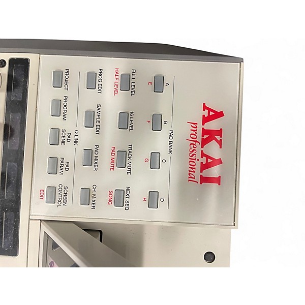 Used Akai Professional MPC XSE Special Edition Production Controller