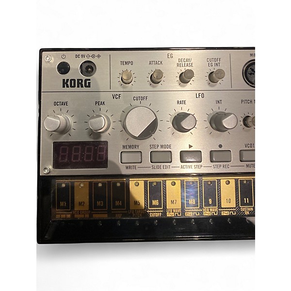 Used KORG VOLCA BASS Synthesizer