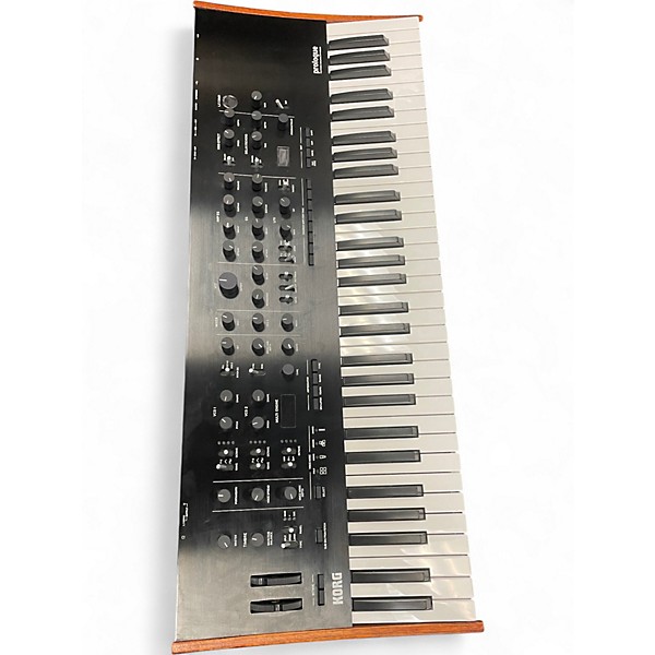 Used KORG prologue 16 Synthesizer