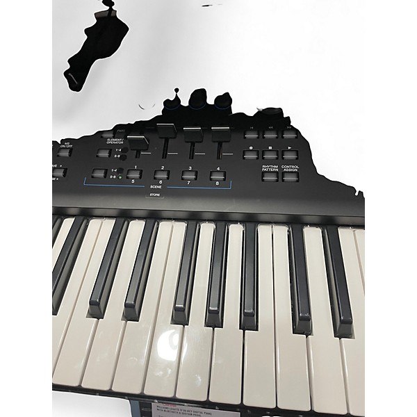 Used Yamaha MODX6 Synthesizer