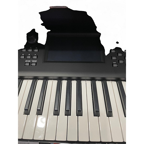 Used Yamaha MODX6 Synthesizer