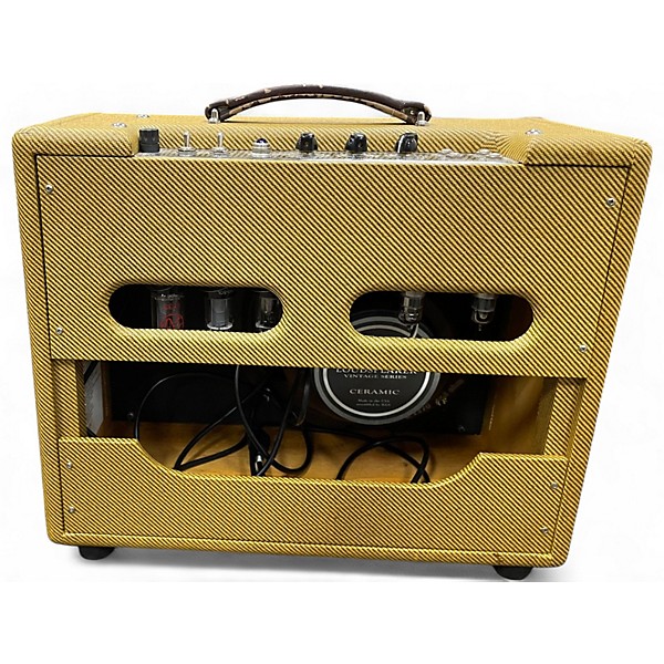 Used Victoria 20112-T Tube Guitar Combo Amp