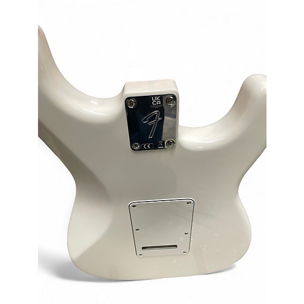 Used Fender Player Stratocaster White Solid Body Electric Guitar