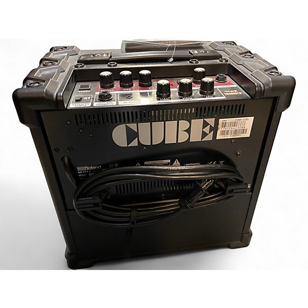 Used Roland Cube 15XL 1X8 15W Guitar Combo Amp