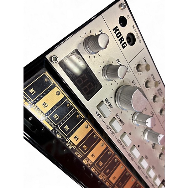 Used KORG VOLCA BASS Sound Module