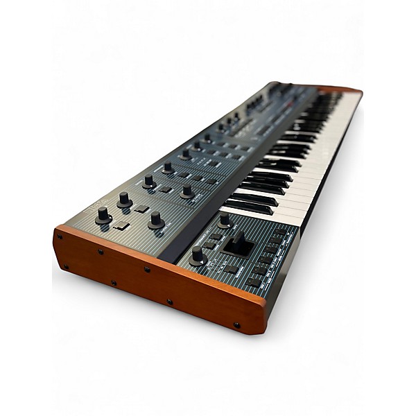 Used Behringer UB-XA Synthesizer