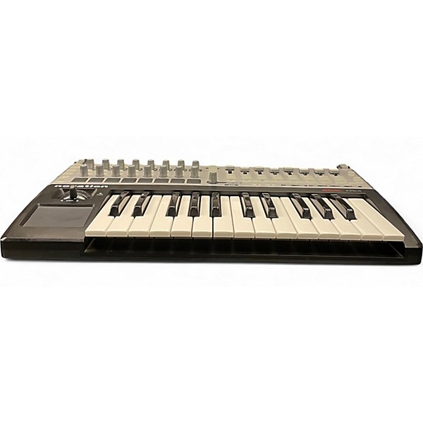 Used Novation 25SL MKII MIDI Controller