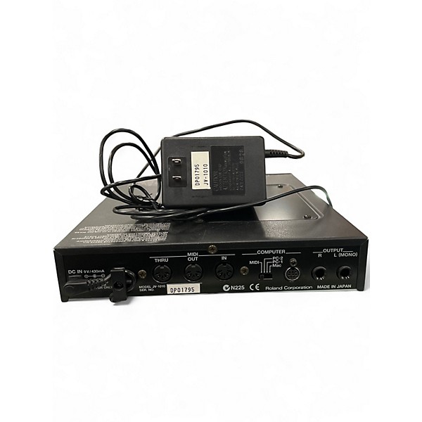 Used Roland JV1010 Synthesizer