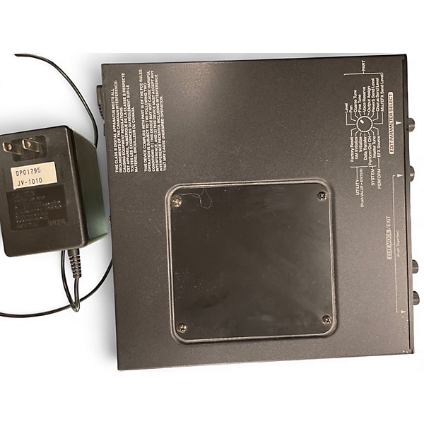 Used Roland JV1010 Synthesizer