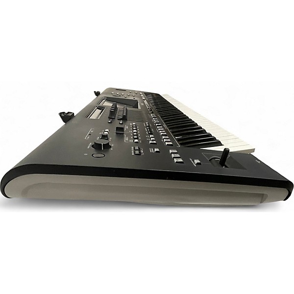 Used Yamaha GENOS 76 Key Keyboard Workstation